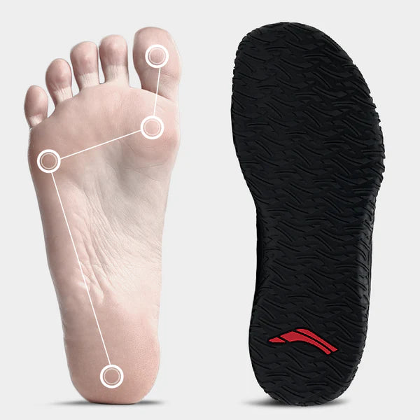 ANATOMICAL TOE BOX